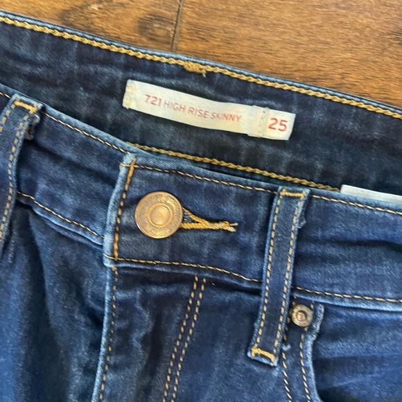 Levi’s Women’s W25 L28 Style 710/711/721 Skinny Jeans - Picture 11 of 14
